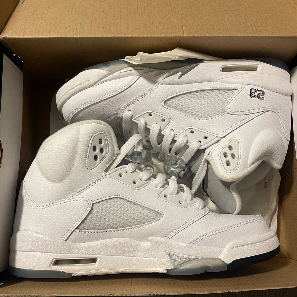Women Jordan Retros